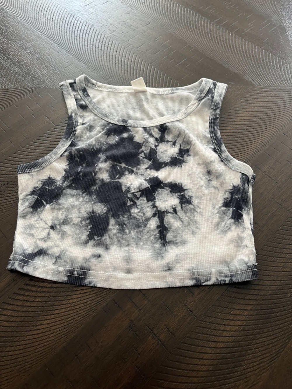 SHEIN Black & White Tie-Dye Crop Tank Top